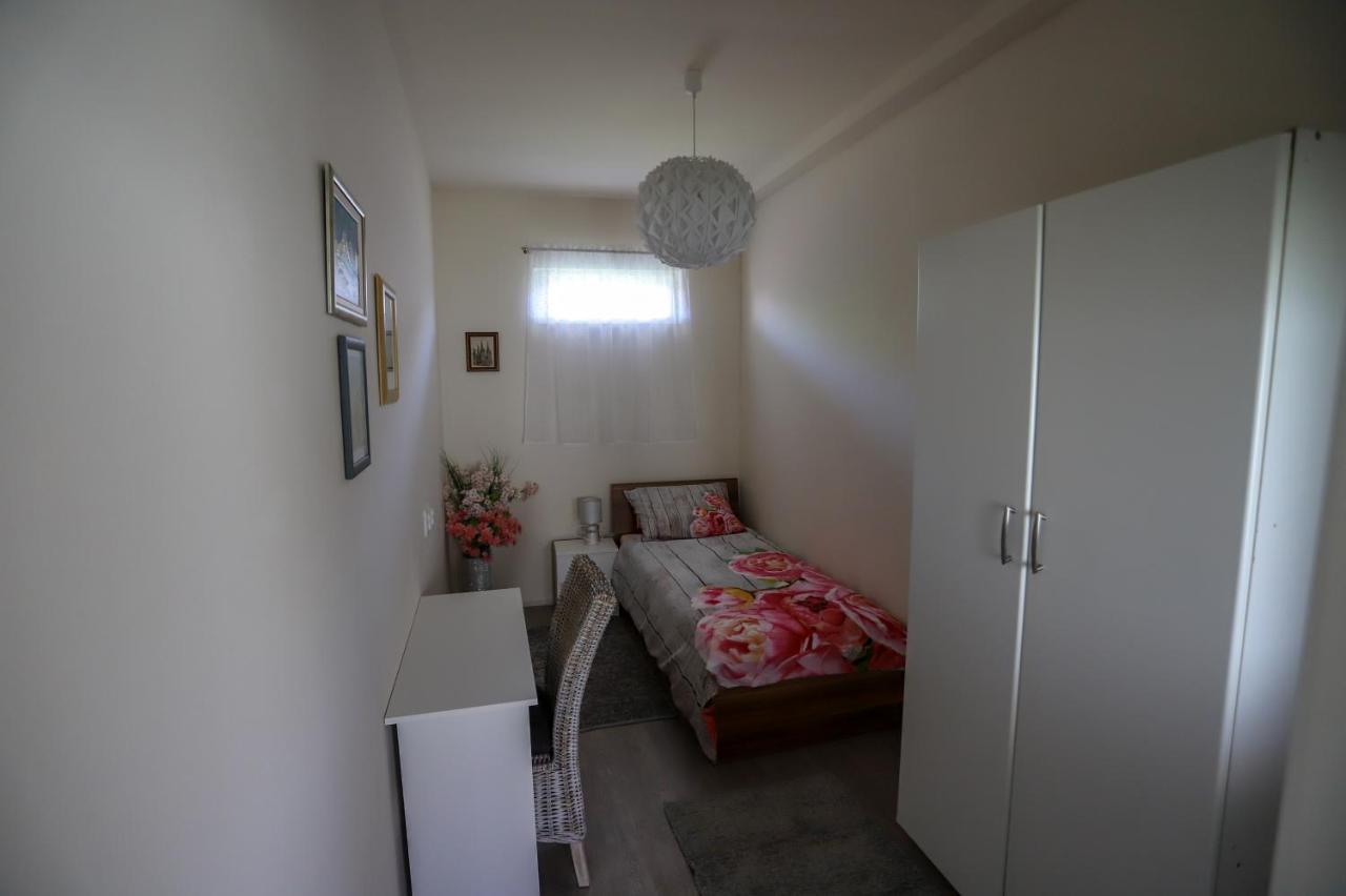 Apartman Veronika Ðakovo Buitenkant foto